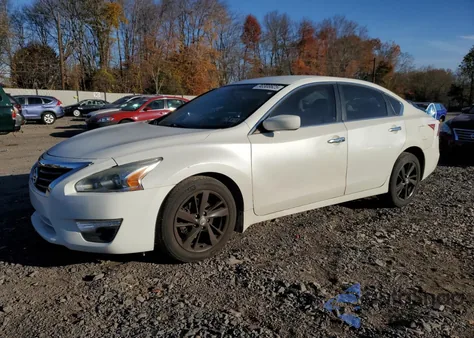2013 Nissan Altima 2.5 from USA, damaged, VIN 1N4AL3AP7DN454902